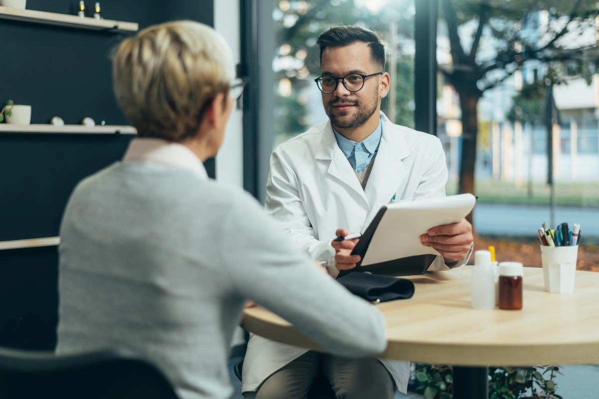 Benefits of Online Marketing for Increasing Medication-Assisted Detox Awareness